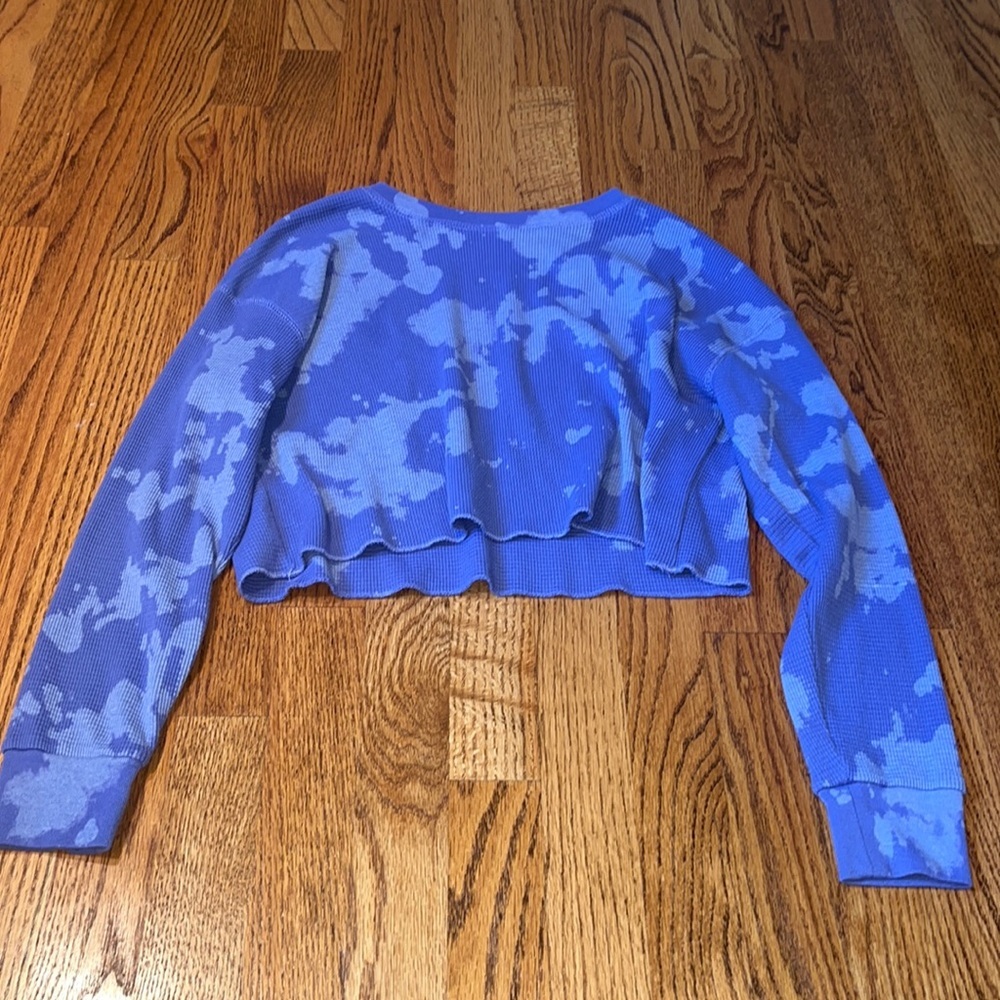 Katie J NYC Junior’s Purple Camo Long Sleeve Size XS